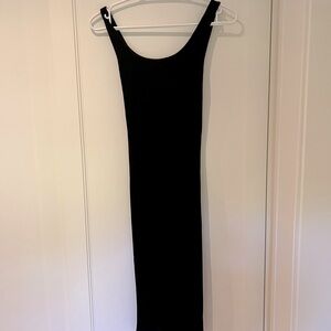 Aritzia Wilfred free ribbed dress